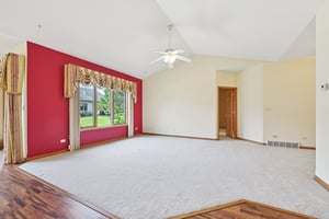 Bauman St-S1107-009.jpg