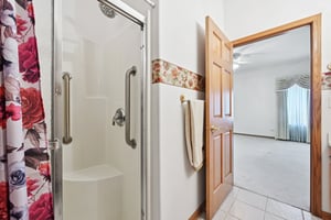 Bauman St-S1107-027.jpg