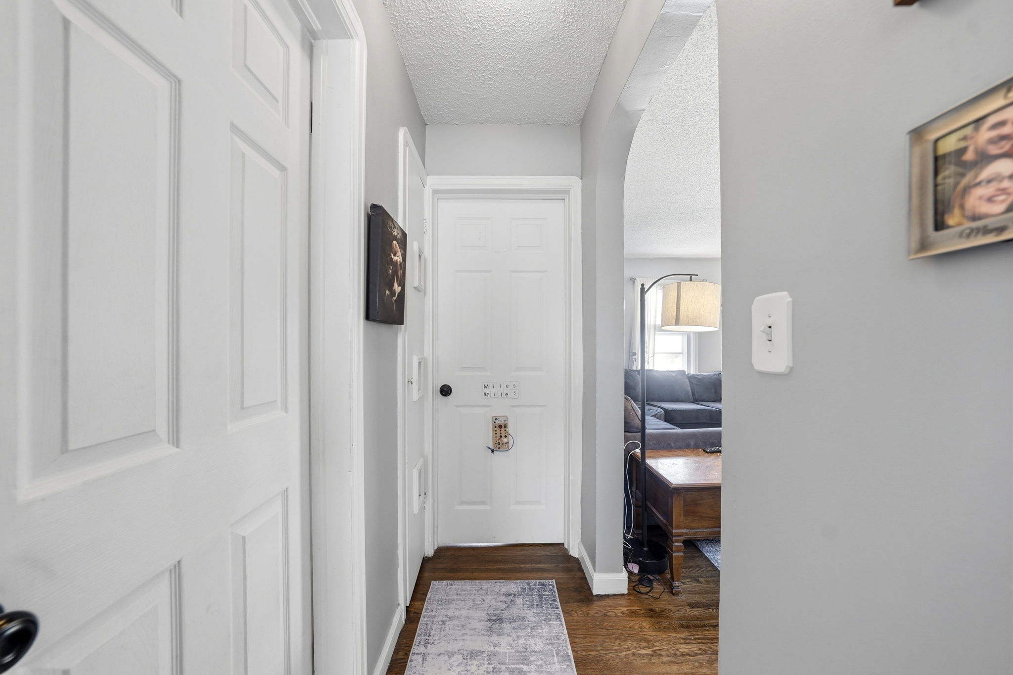  Photo 33
