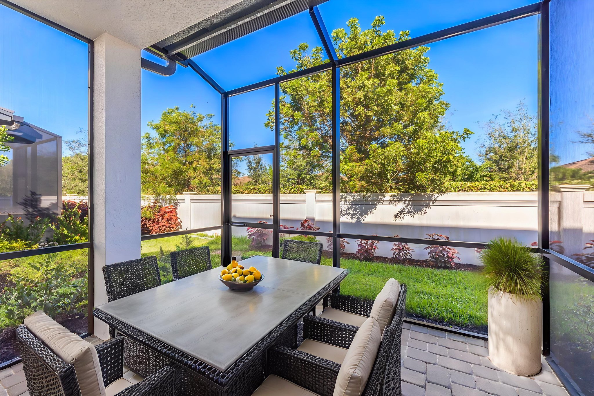 18 virtually staged.jpeg