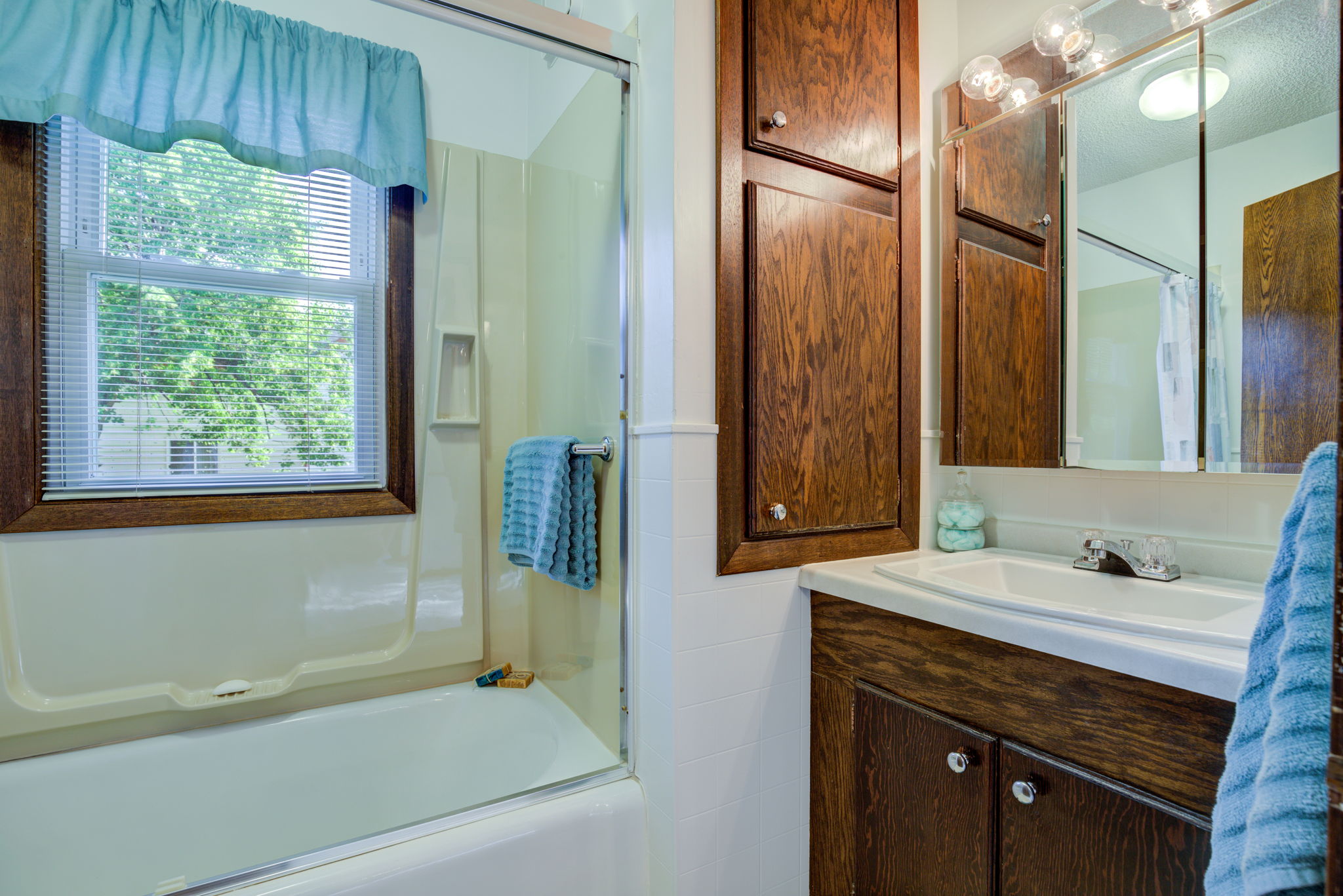5.Bathroom