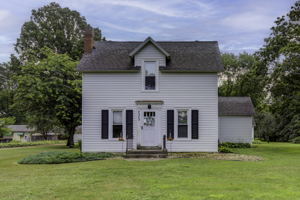 1.Exterior Front