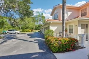 Oleander Gate Dr 102-S2110-003.jpg