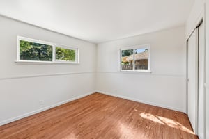 Circle Pkwy-S2908-020.jpg