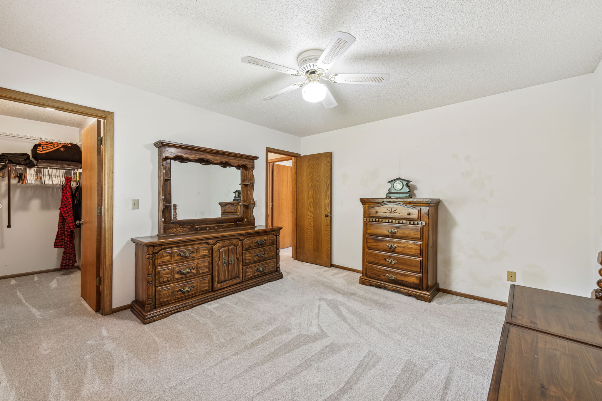 13_Interior