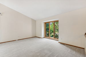 19_Interior