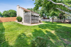 25_Exterior