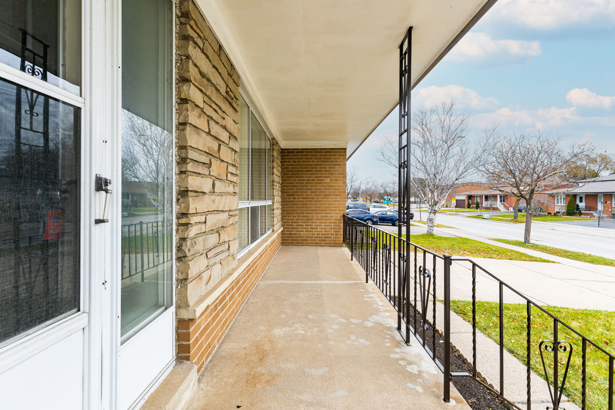 Mississauga property showcase — delivered property photograph 4