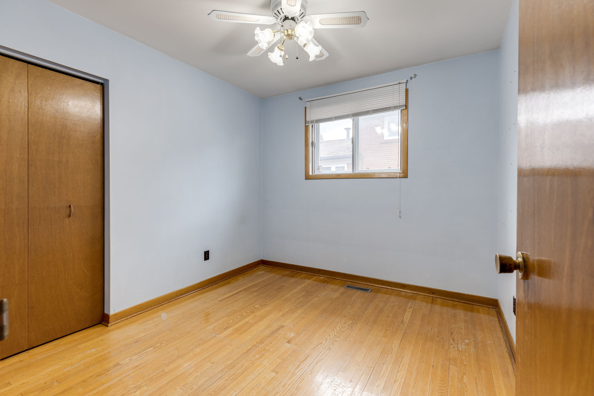 Mississauga property showcase — delivered property photograph 18