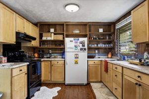 Kitchen 3