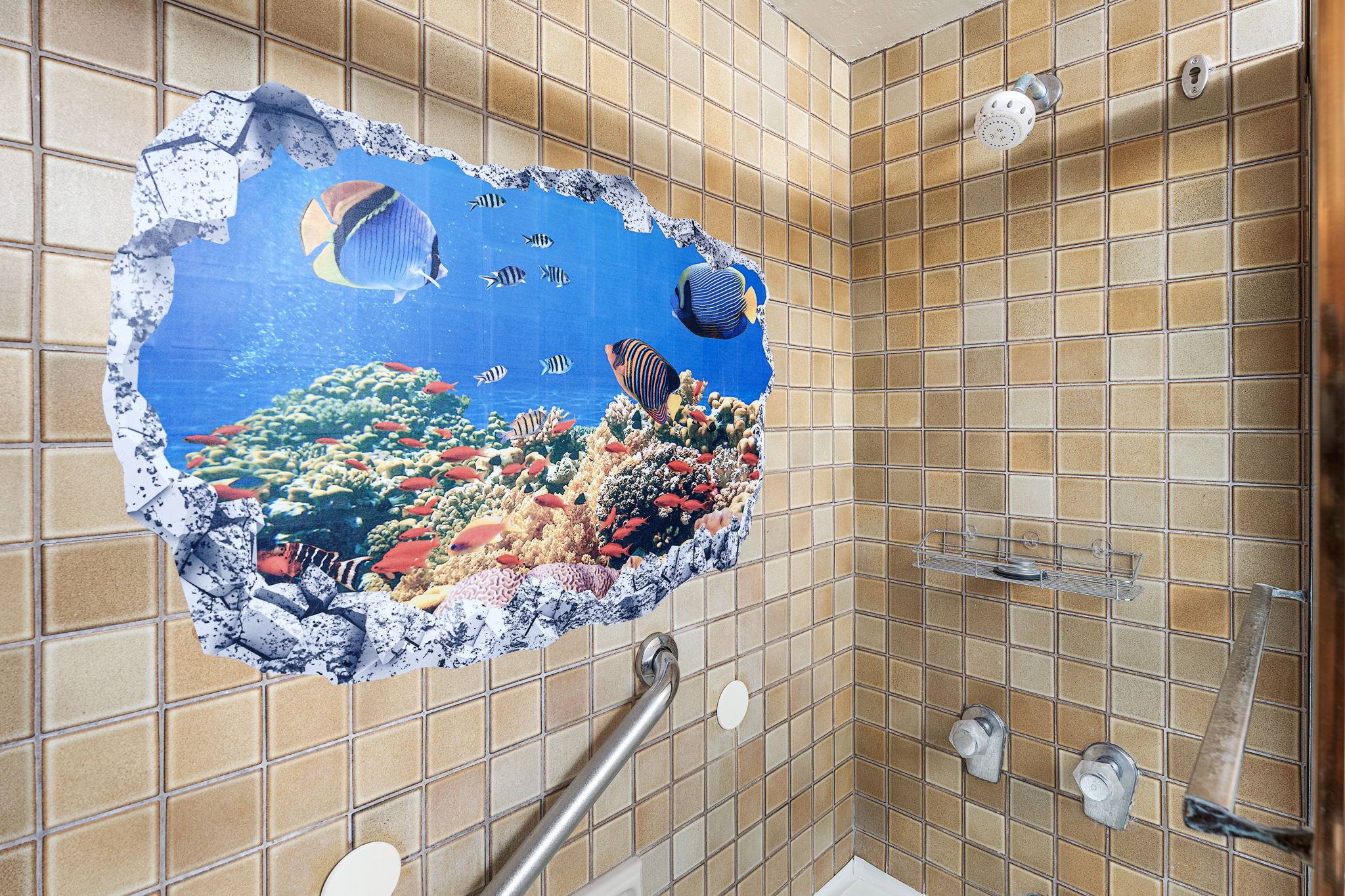 K Bathroom 2c