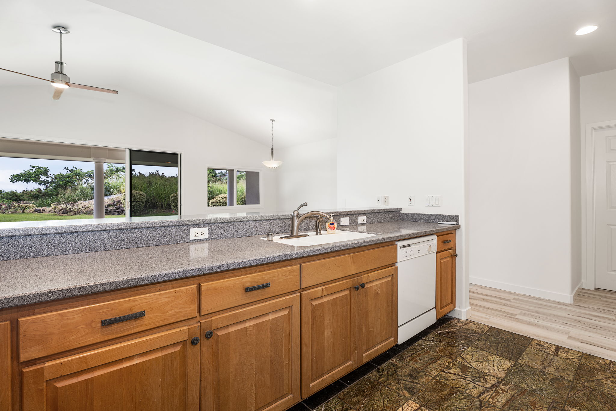 Kitchen 3