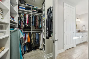 Primary Bedroom Closet
