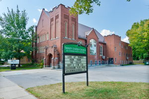  Photo 0