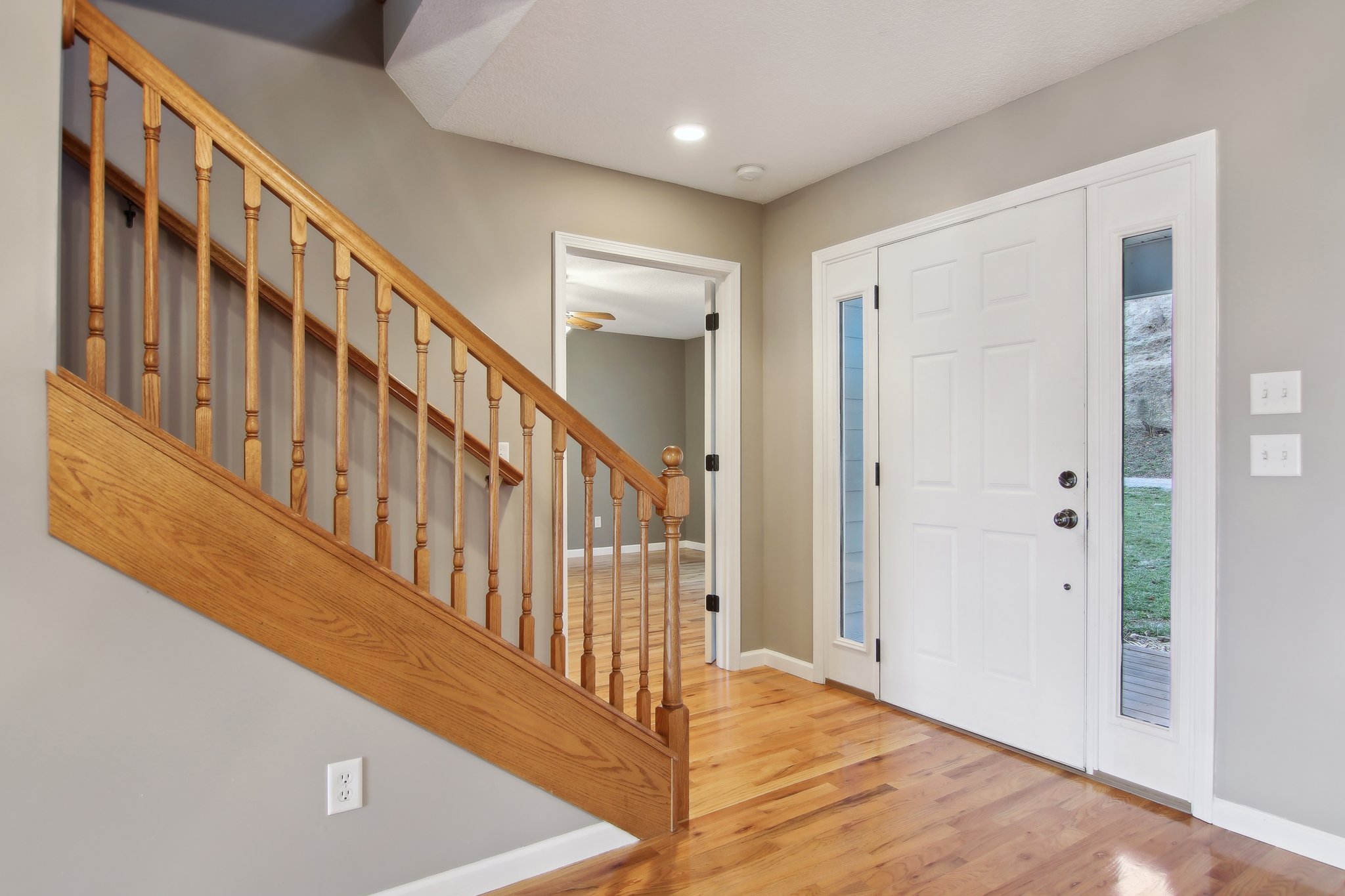 Eastern Sky Dr-006.jpg