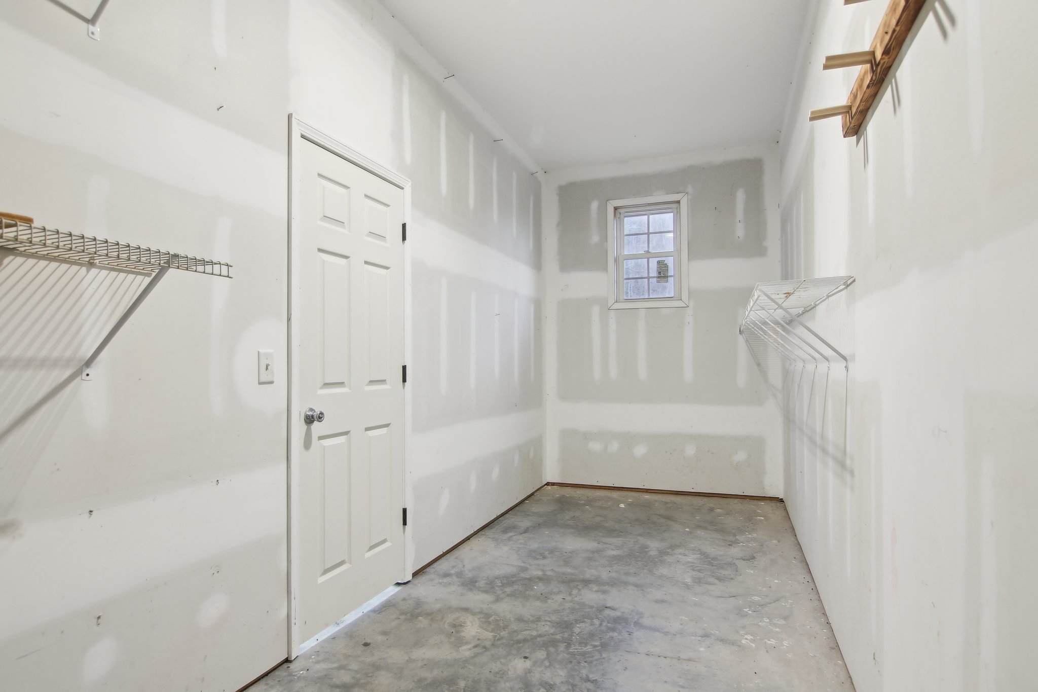 Eastern Sky Dr-047.jpg