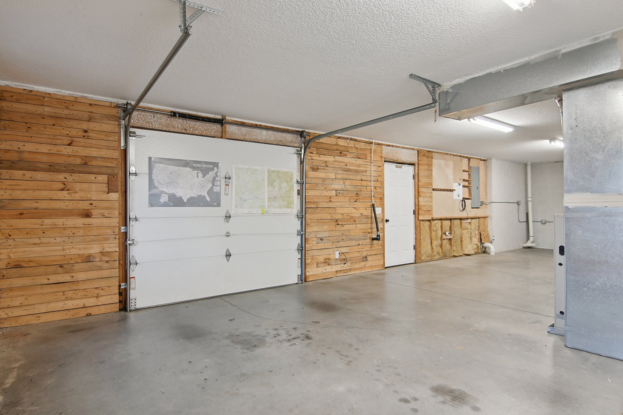 Eastern Sky Dr-050.jpg