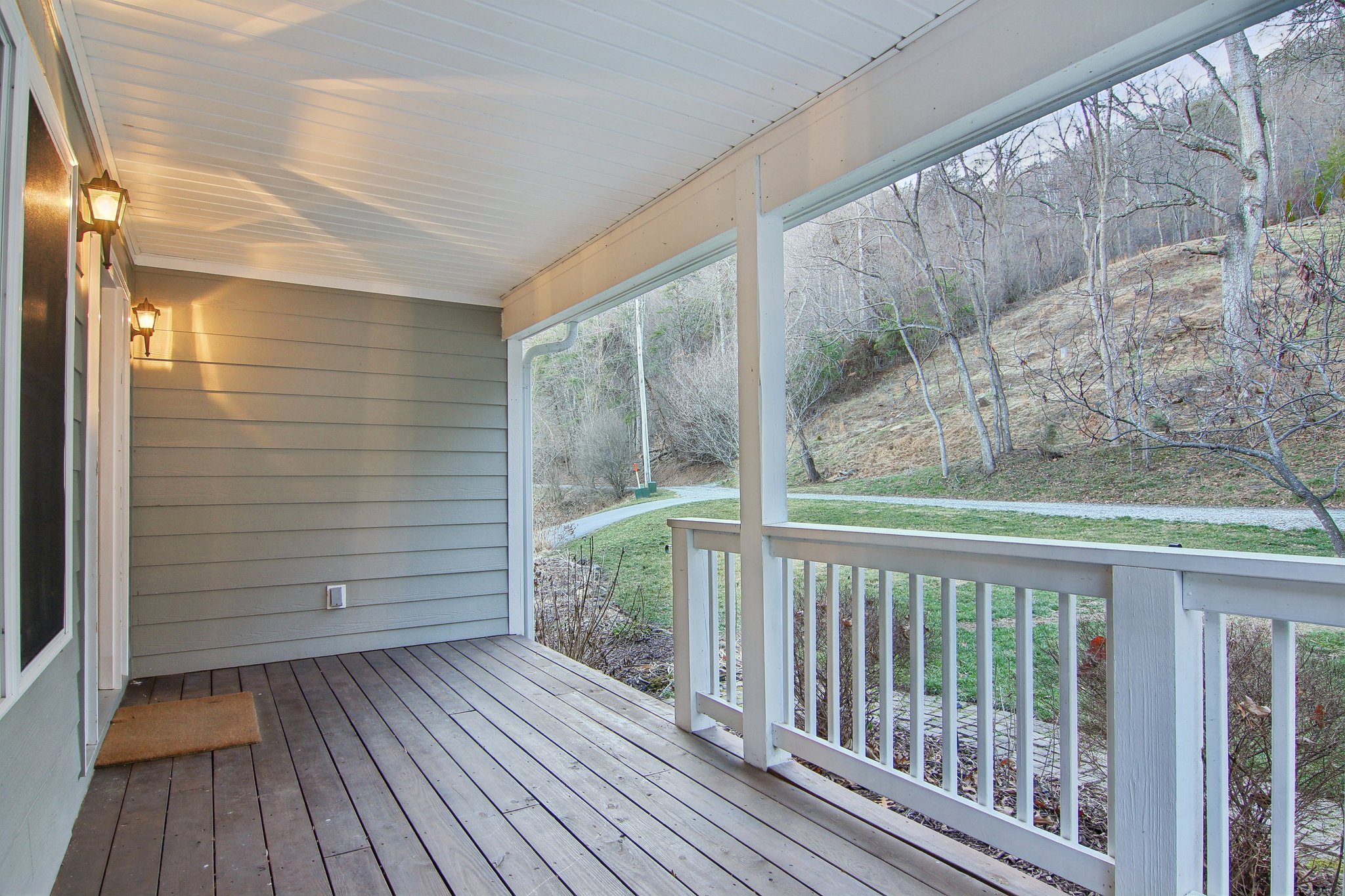 Eastern Sky Dr-061.jpg