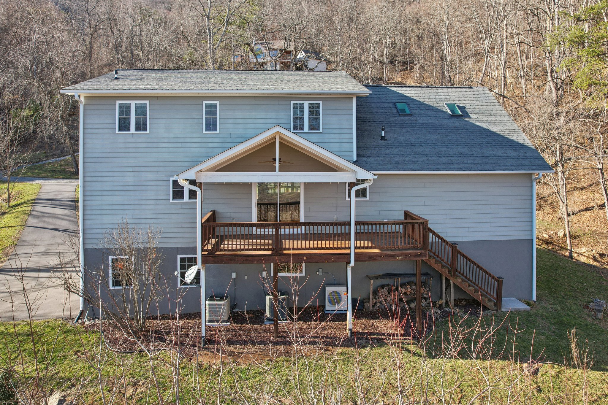 Eastern Sky Dr-074.jpg