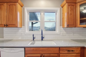 Eastern Sky Dr-016.jpg