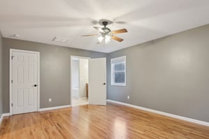 Eastern Sky Dr-027.jpg