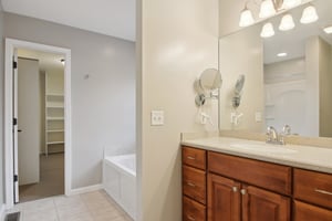 Eastern Sky Dr-028.jpg