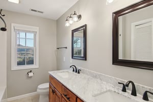 Eastern Sky Dr-036.jpg