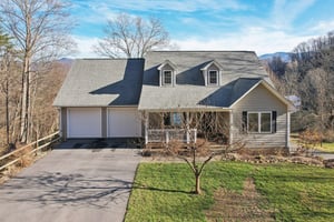 Eastern Sky Dr-064.jpg