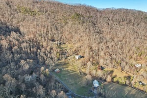 Eastern Sky Dr-069.jpg