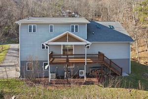 Eastern Sky Dr-074.jpg