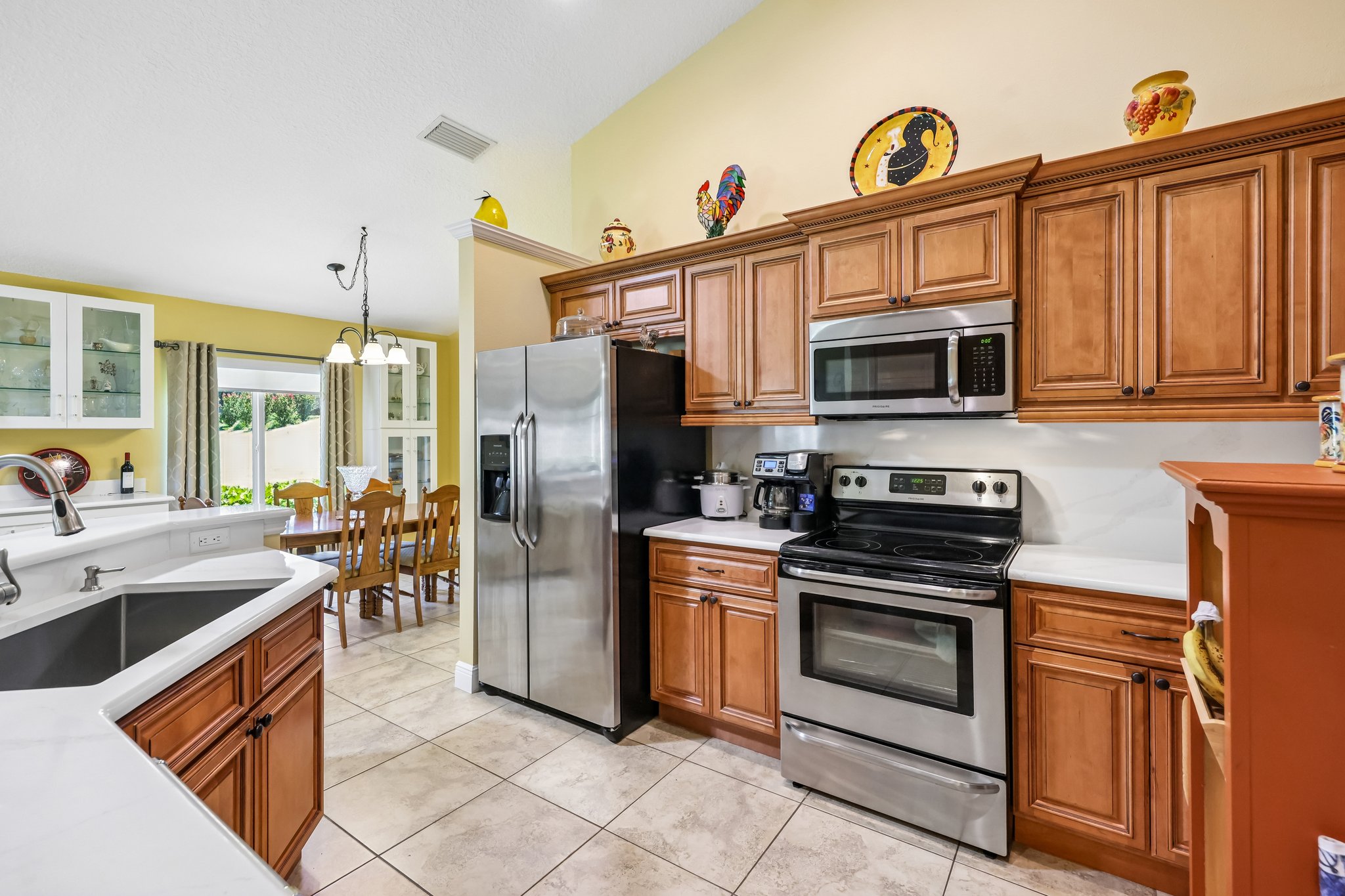 Fairway Cir-S2306-014.jpg