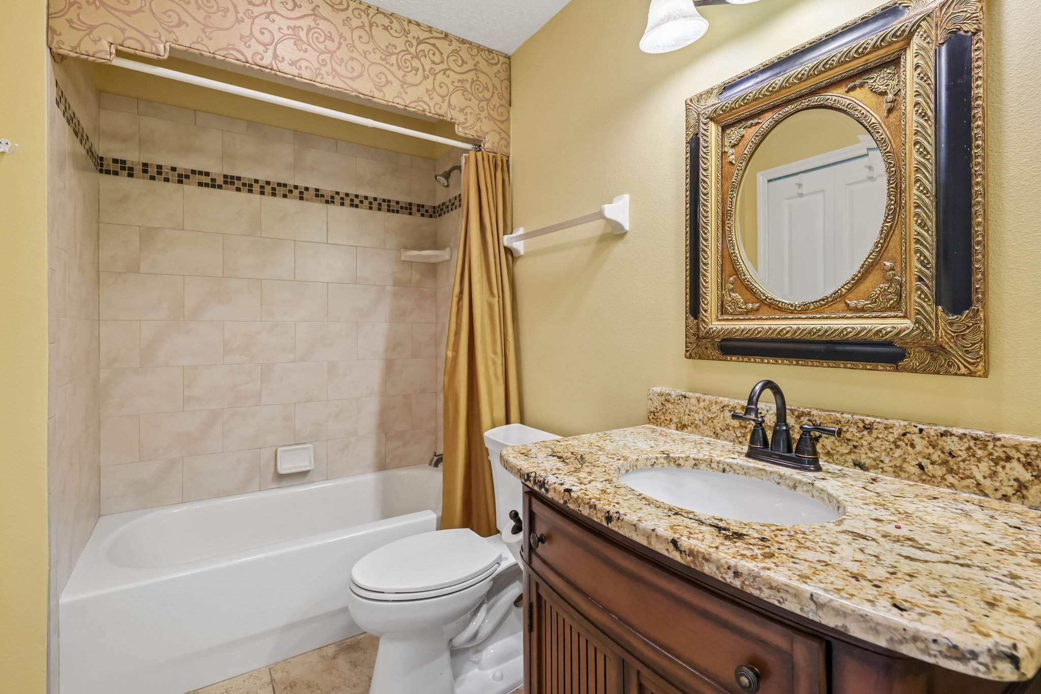 Fairway Cir-S2306-019.jpg