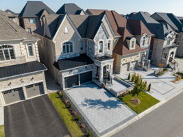 76 Foley Cres