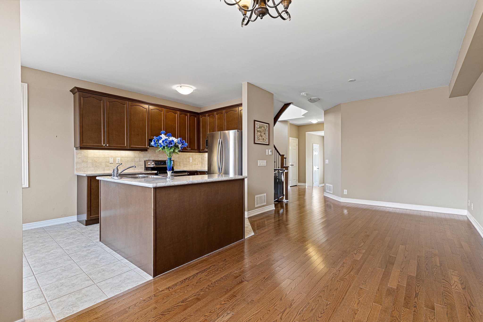 East Gwillimbury property showcase — delivered property photograph 7