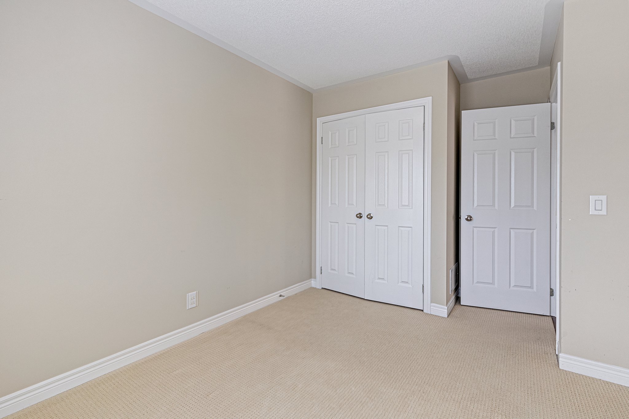 East Gwillimbury property showcase — delivered property photograph 13