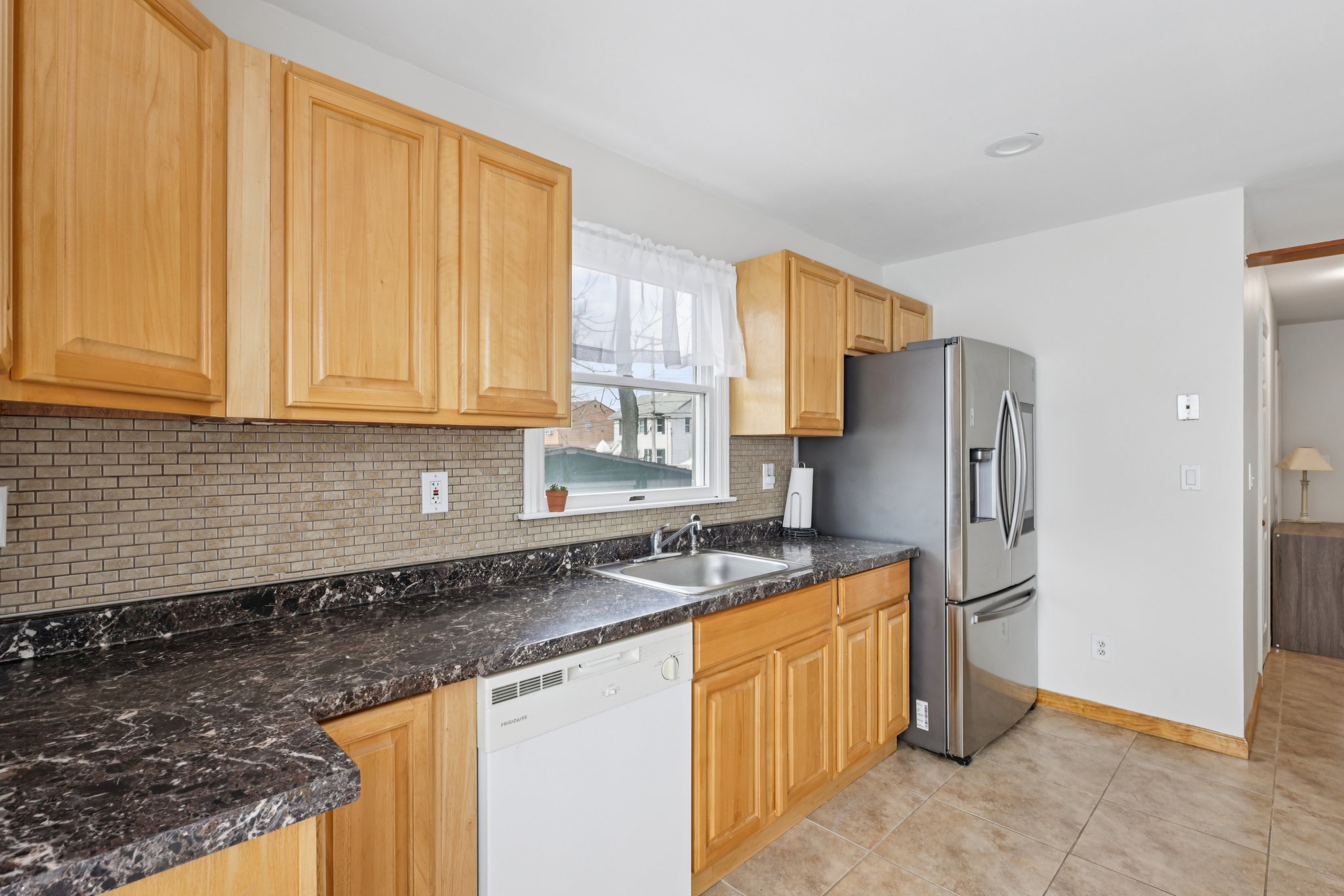 Highland Blvd-S3103-014.jpg