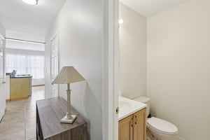 Highland Blvd-S3103-006.jpg