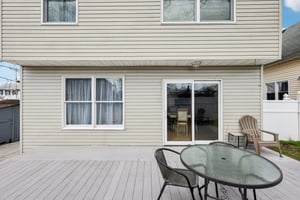 Highland Blvd-S3103-029.jpg