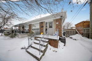 76 Kanarick Crescent, Toronto ON