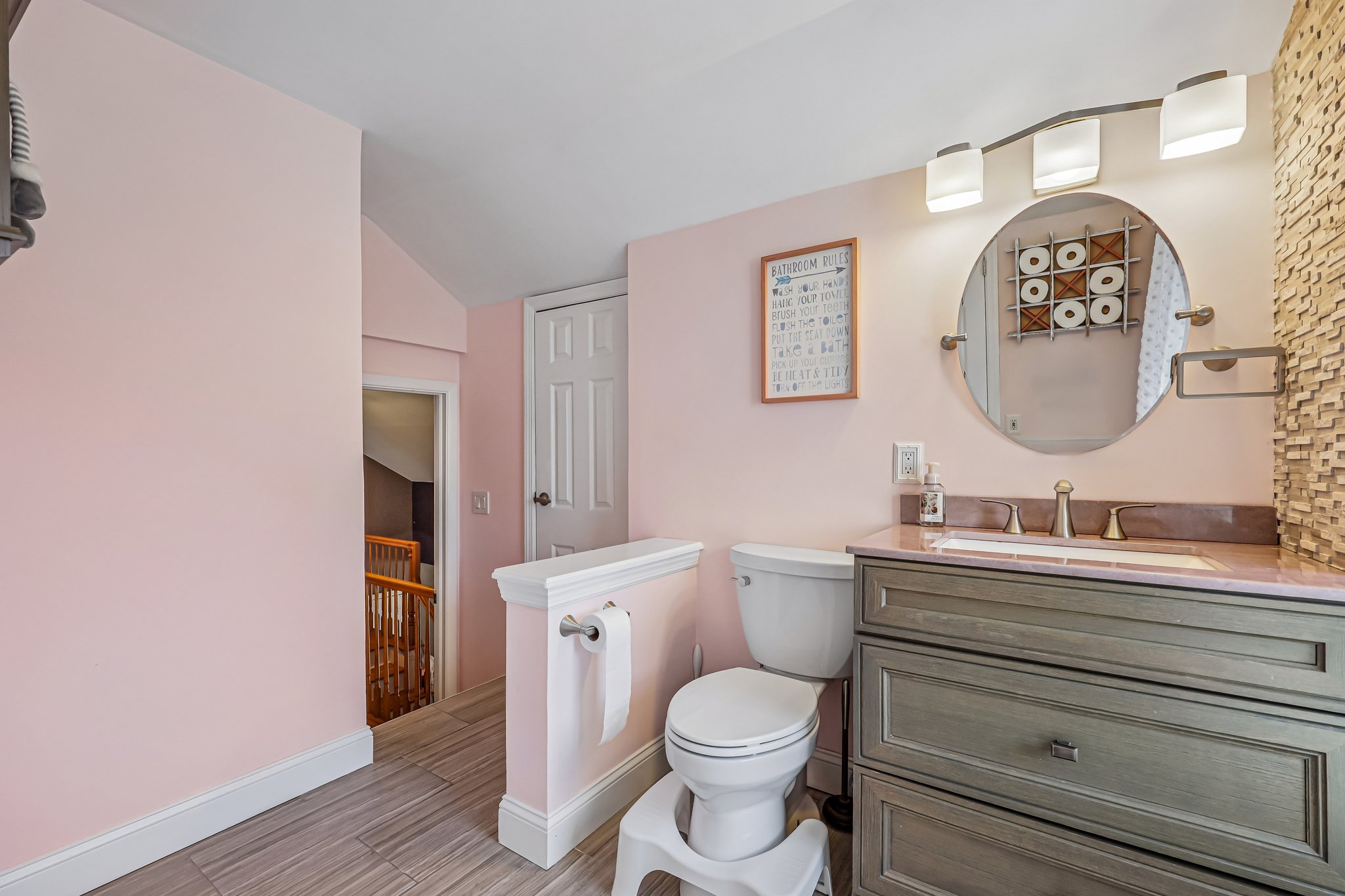 S Bay Dr-S2904-037.jpg