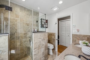 S Bay Dr-S2904-019.jpg