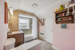 S Bay Dr-S2904-035.jpg