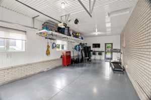  Photo 49