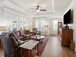005_F8_76 Shamrock Cir