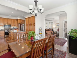 013_F8_76 Shamrock Cir