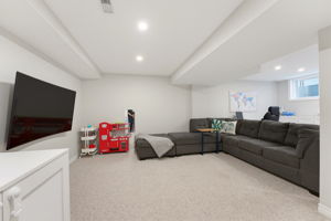  Photo 35