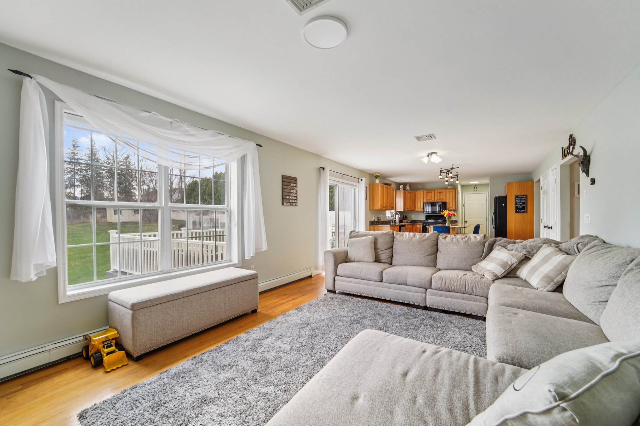 West St-S0804-013.jpg