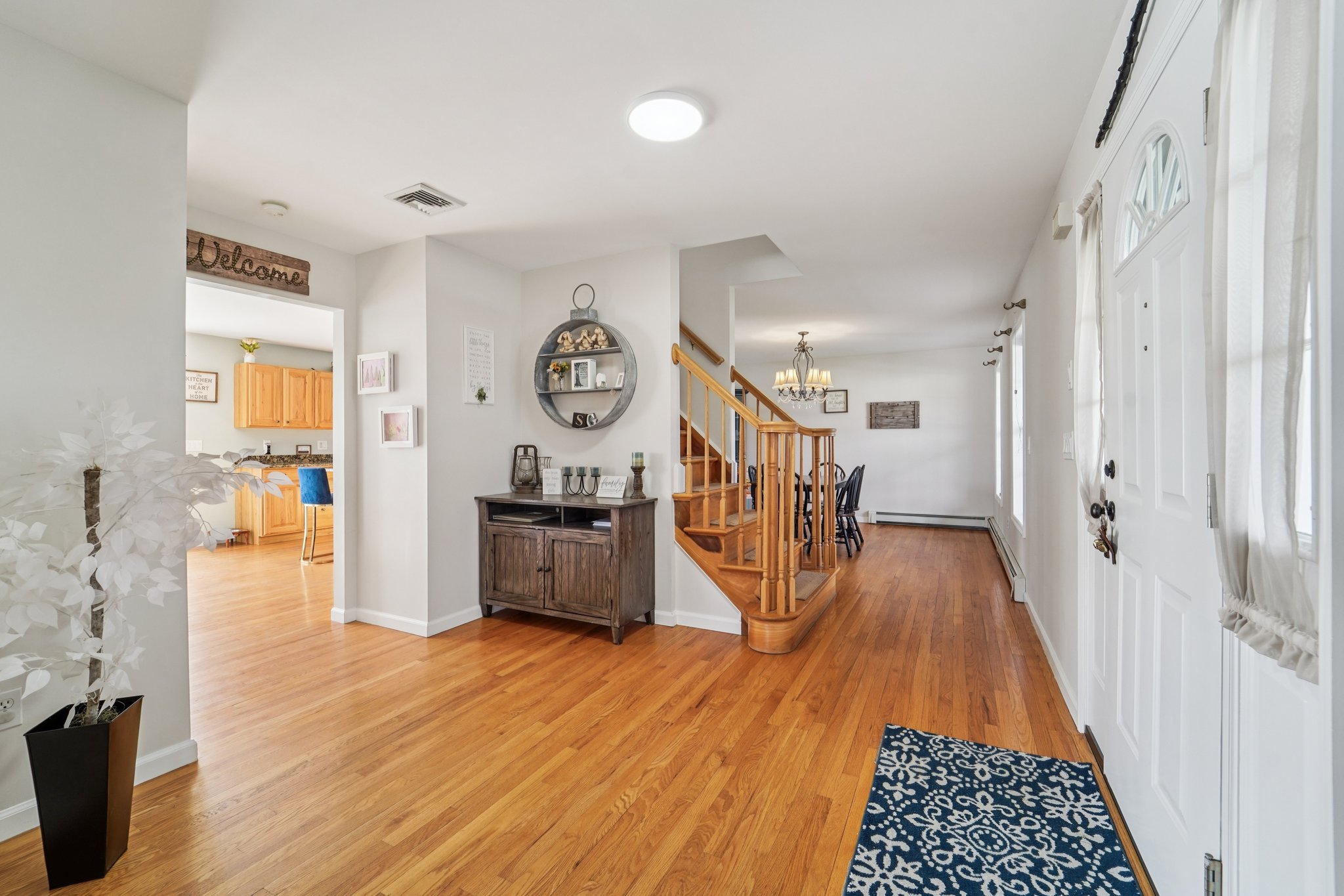 West St-S0804-025.jpg