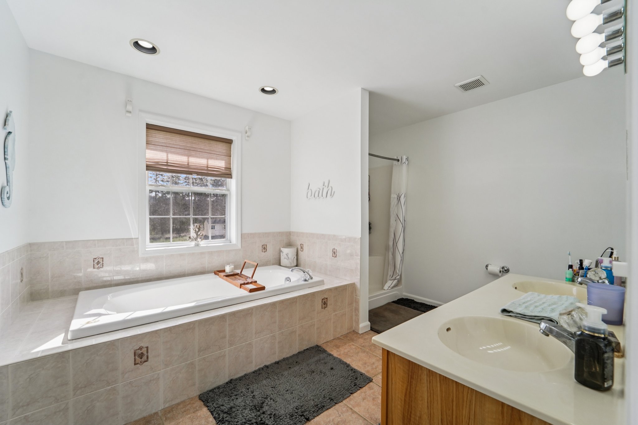 West St-S0804-052.jpg