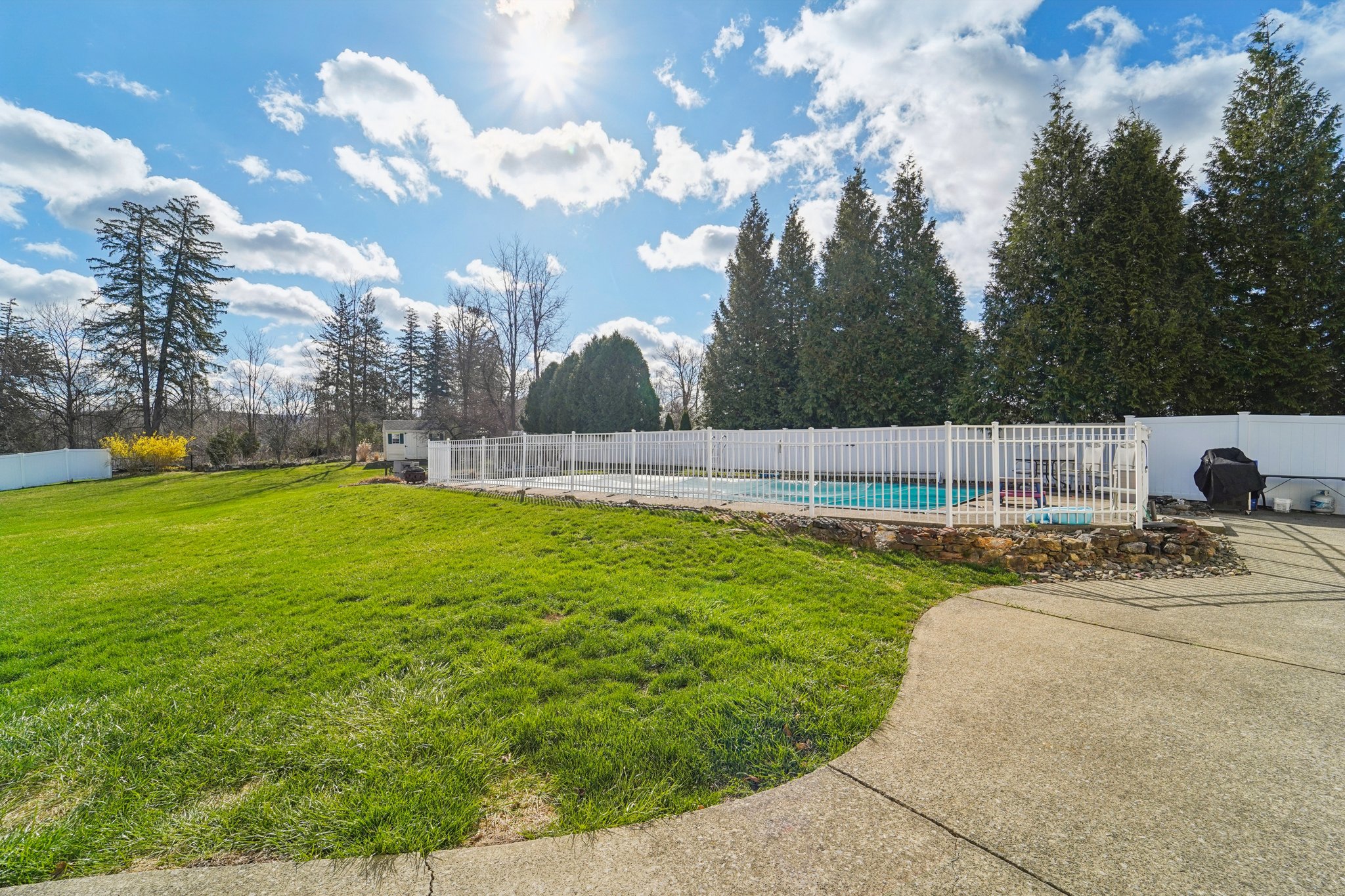 West St-S0804-057.jpg